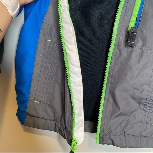 London Fog kids gray and blue winter jacket Sz 4 - Picture 6 of 11